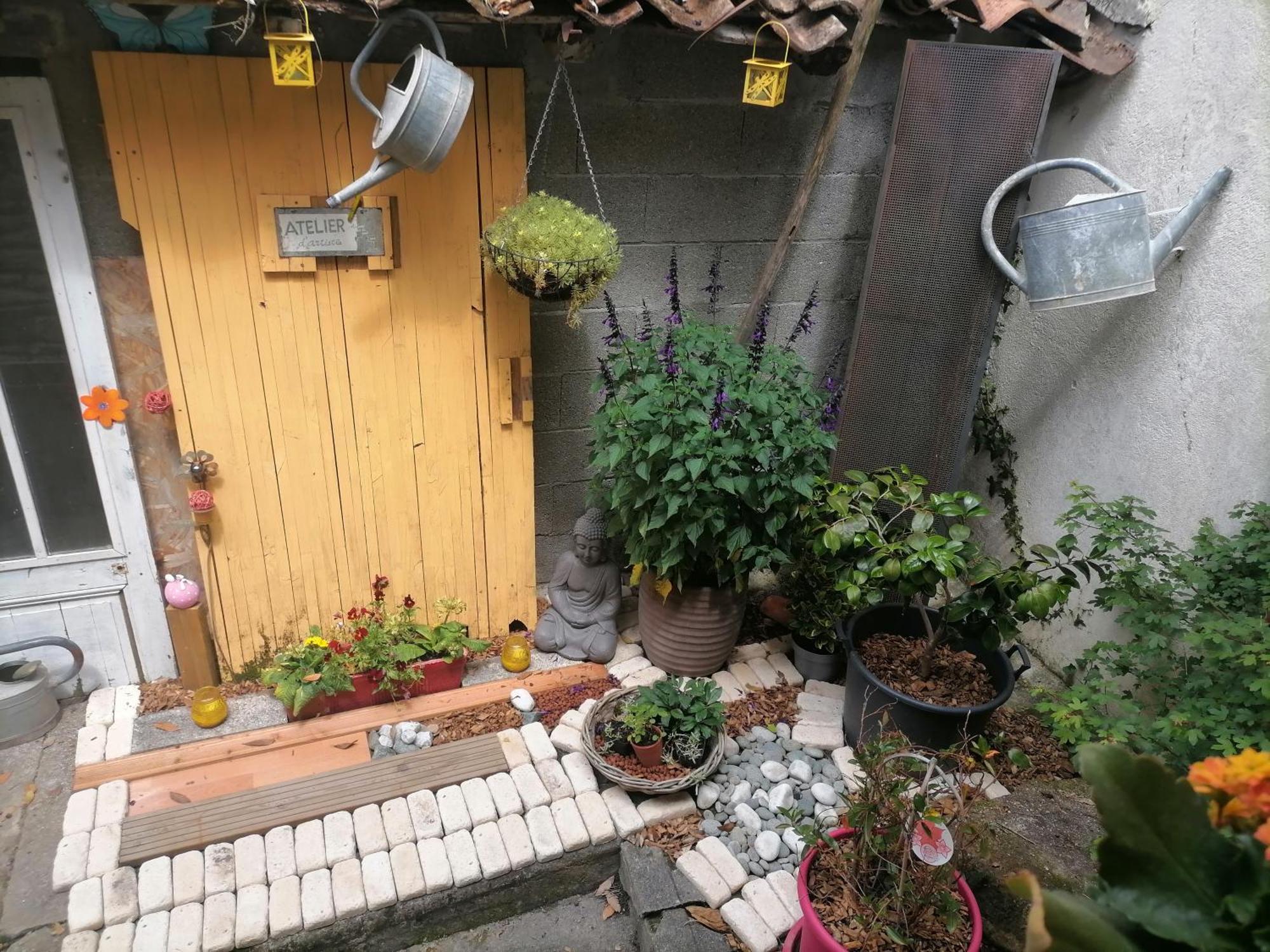 La Croix Landolle Apartment Châteaubernard Стая снимка